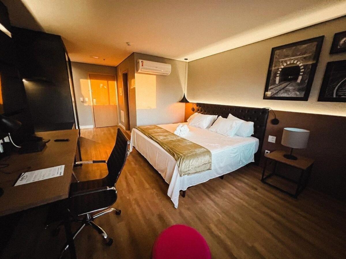 Quartos No Qs Marista Goiânia Esterno foto